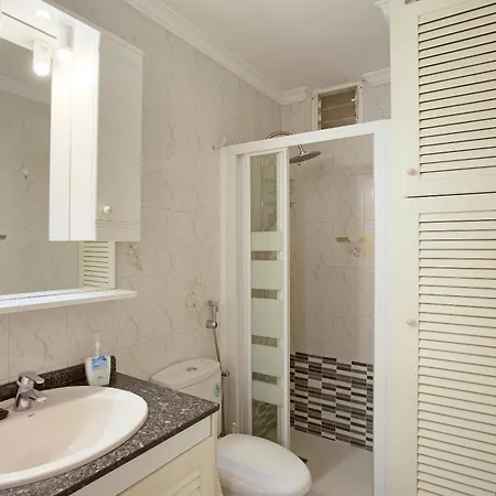 Apartament House