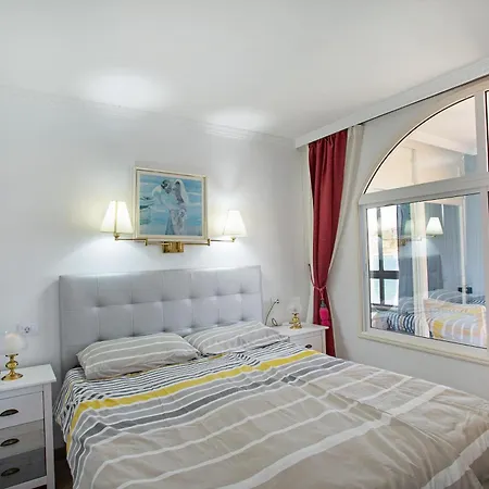 House Apartman